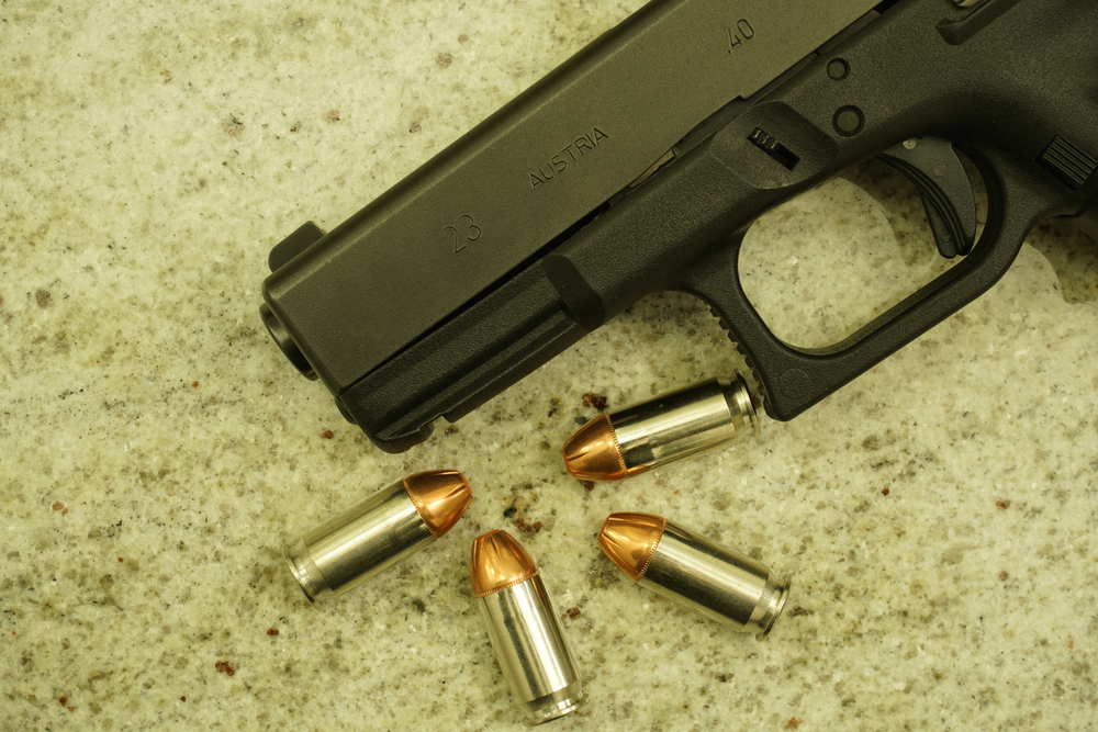 Glock 23 .40S&W with Ammo