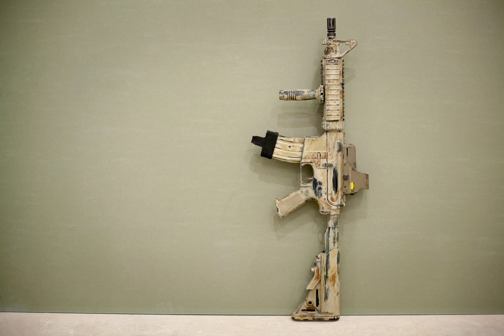 Ar 15 leaning on wall