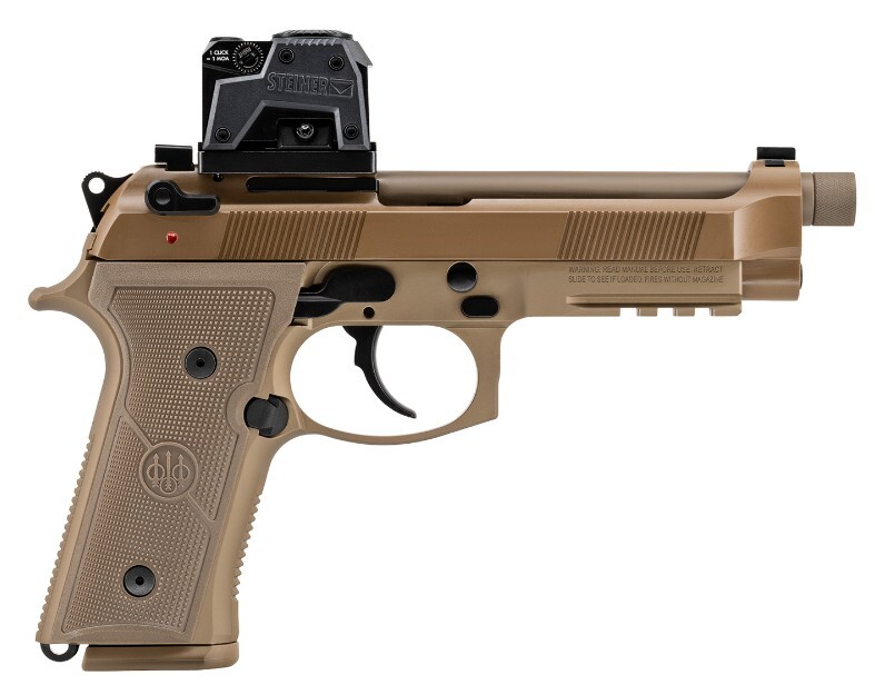 Beretta M9A4 with optic
